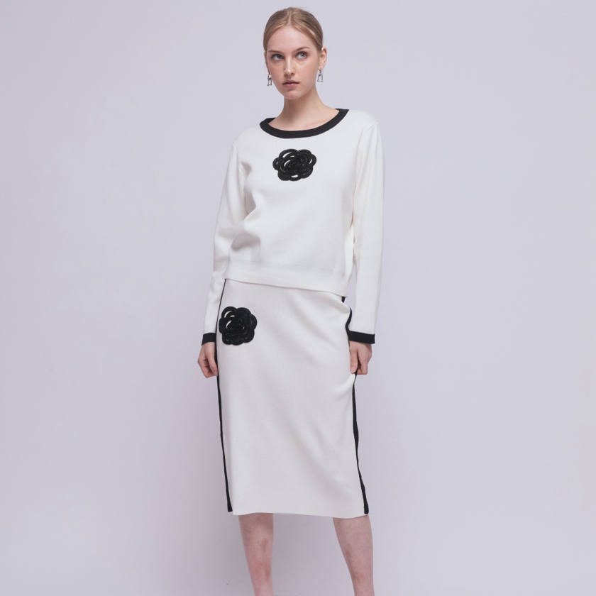 Moniique Rose skirt set เซ็ตกระโปรงและเสื้อ เซ็ตเสื้อผ้าผู้หญิง ชุดเซ็ตกระโปรงผู้หญิง (ขาว / ดำ) ใส่ทำงานได้ พร้อมส่ง