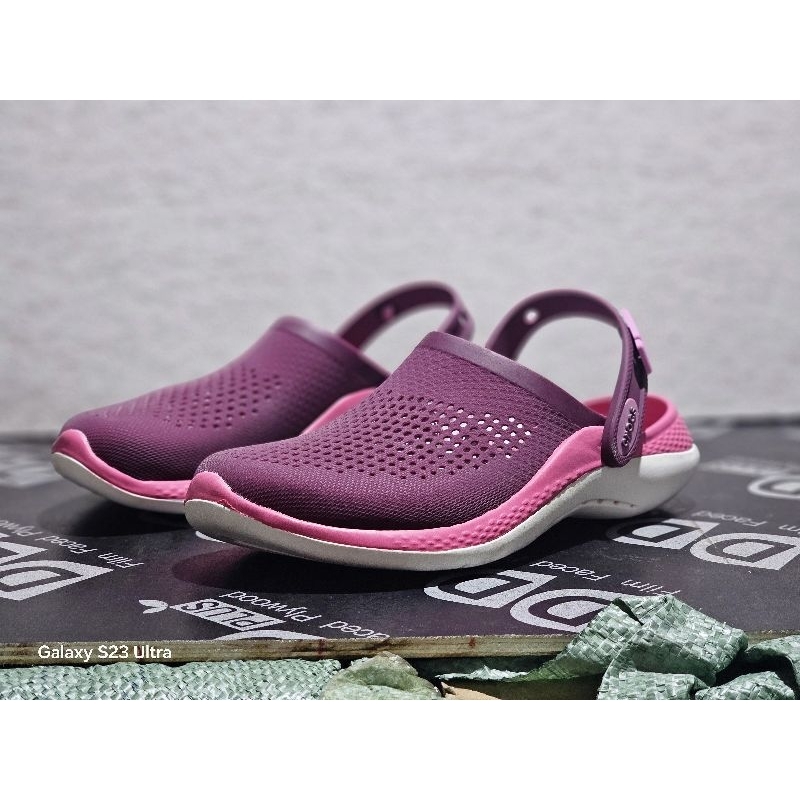 CROCS LiteRide 360 Clog - Comfort Sandal ใส่สบาย รองเท้าแตะ รองเท้าลำลองสำหรับผู้ใหญ่