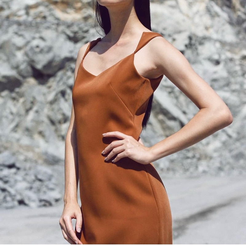 Paing_official solar dress in brown