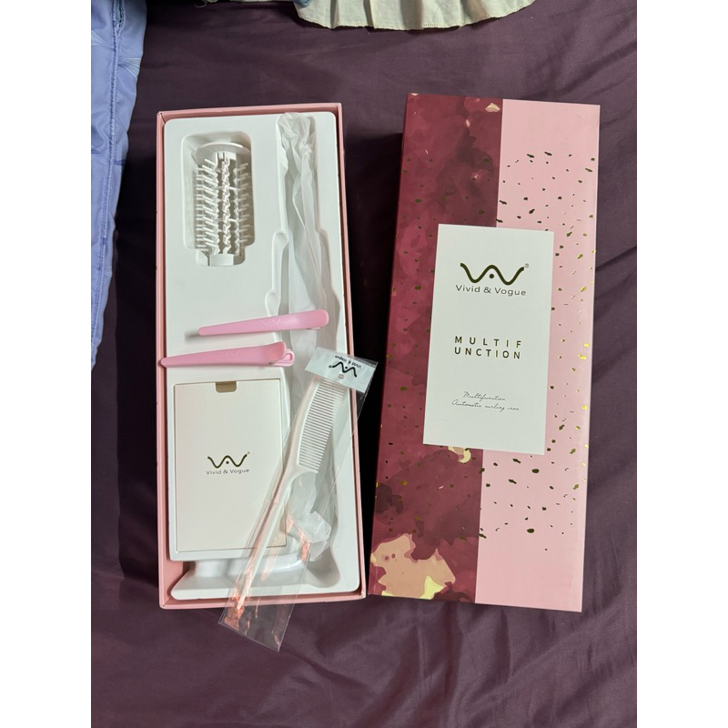 vivid&vogue อุปกรณ์พร้อมกล่อง มีเฉพาะอุปกรณ์