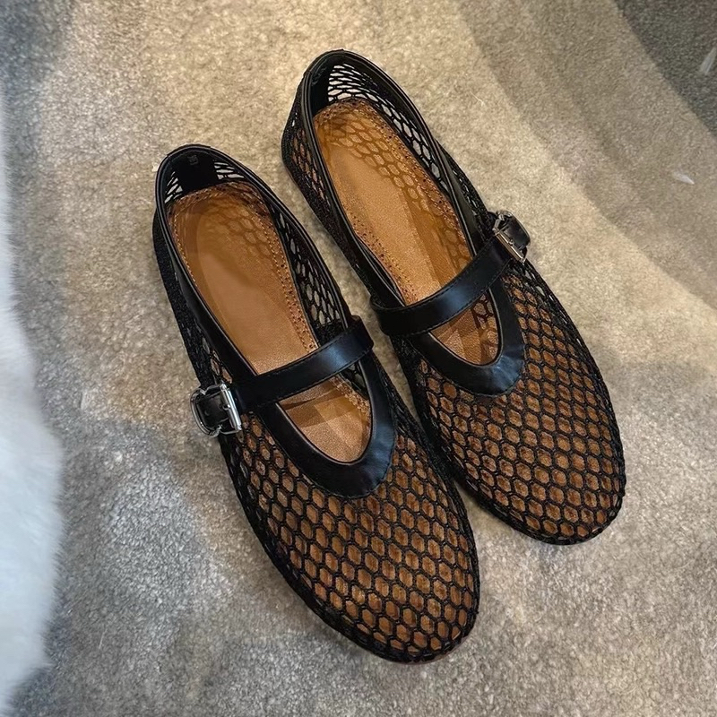 AS080  รองเท้าตาข่าย (+1 ไซส์ จากไซส์เท้าเดิม) พื้นแบน เดินสบาย