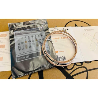 สายกีต้าร์โปร่ง D’addario XS Phosphor Bronz Lightล้อตใหม่ล่าสุดจ้า ตัวใหม่ล่าสุดของแท้100%รับรองไม่ผิดหวัง made in USA