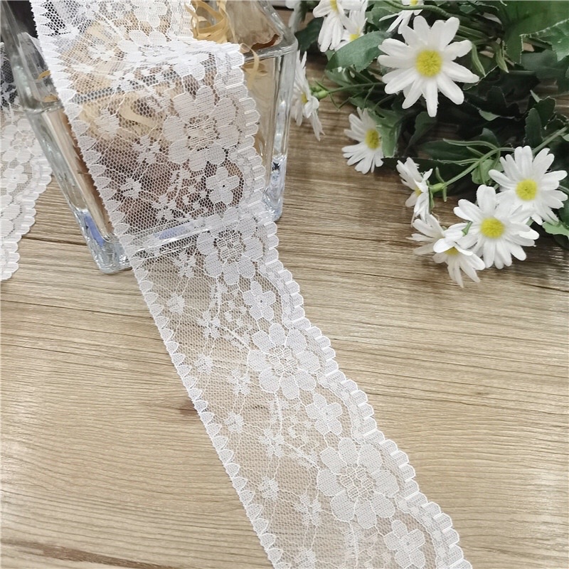 ลูกไม้ ริบบิ้นลูกไม้ ลูกไม้ตกแต่ง เนื้อดี ลายสวยมาก ใช้ทำโบว์ งานdiy ตกแต่งเสื้อ ตกแต่งกระเป๋า