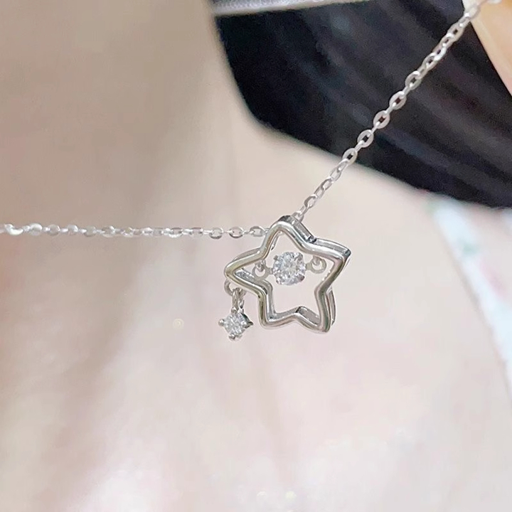 สร้อยเงินจี้ดาวประดับคริสตัล ⭐- Lost Star Necklace 01