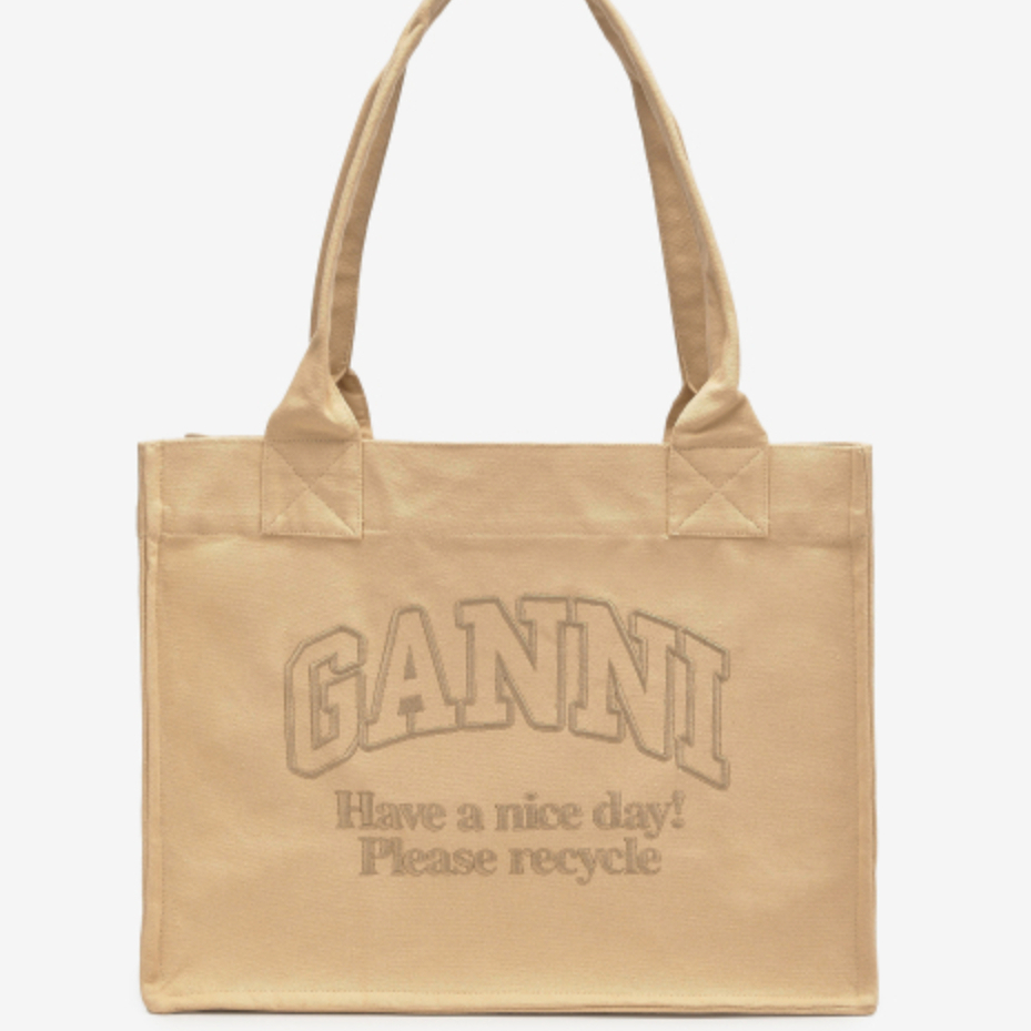 พร้อมส่ง Ganni tote bag กระเป๋าผ้าสีเบจ