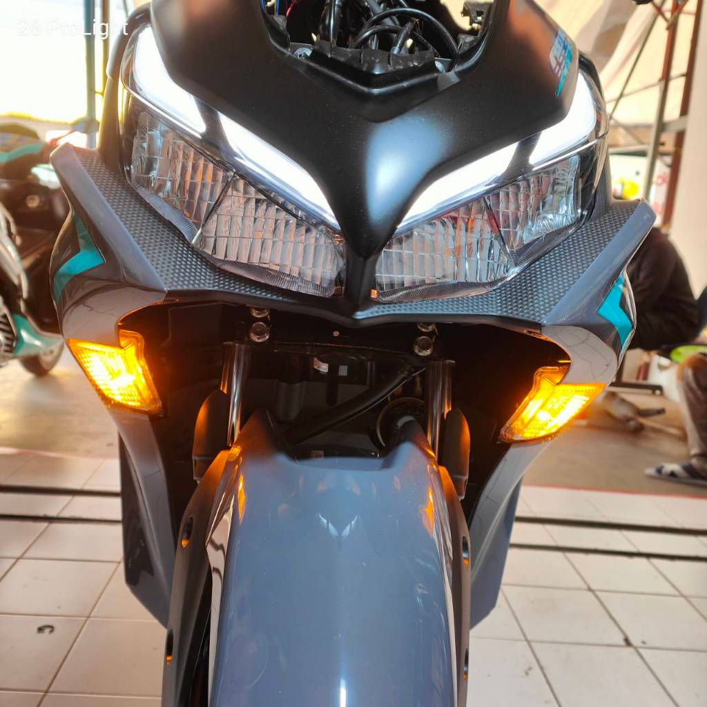 AEROX 2021 - 24 สวิทซ์ปะกับขวาตรงรุ่น