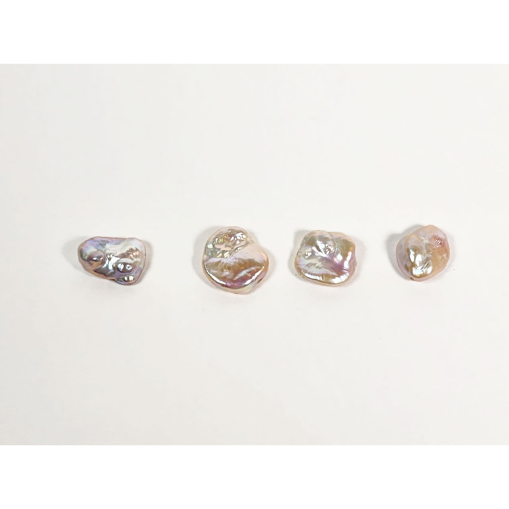 ไข่มุกทรงบารอค (Baroque Pearls) คัดเม็ด ไข่มุกแท้ น้ำจืด รุปทรงแบนธรรมชาติ เจาะรูพร้อมร้อย ราคาต่อเม็ด เลือกเม็ดได้