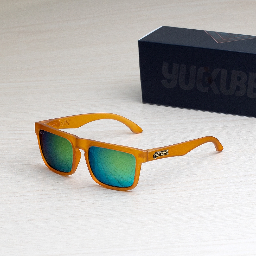 แว่นกันแดด YUCKUBE LAZOR 2015 : Amber Lens : Sun mirrored