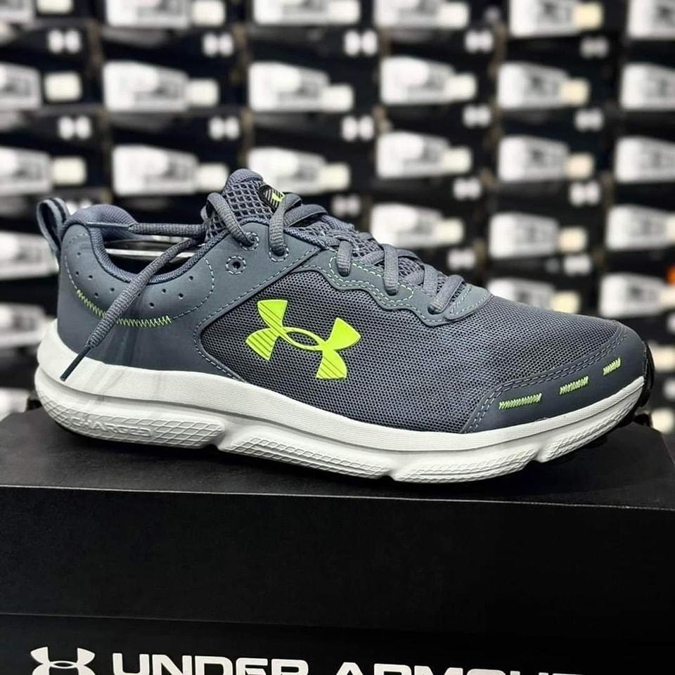 Men's UA Charged Assert Running Shoes