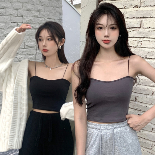 เสื้อสายเดี่ยว สายเสื้อเส้นเล็ก B-063  มีฟองน้ำในตัว เสื้อผ้าสายฝอ แฟชั่นวินเทจ เนื้อผ้าระบายอากาศ สินค้าพร้อมส่ง