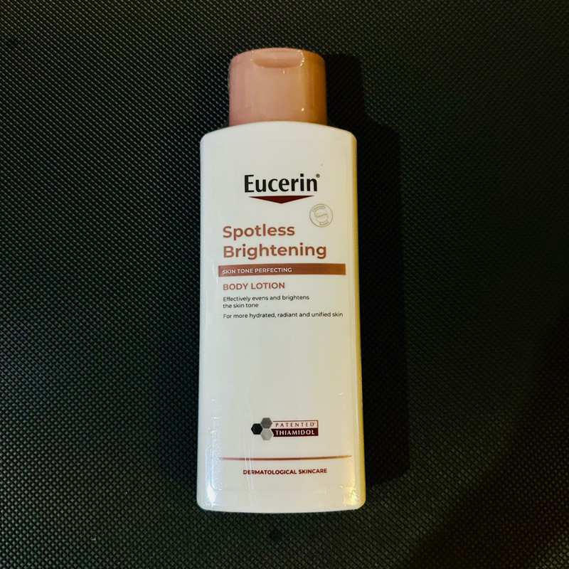 Eucerin SPOTLESS BRIGHTENING SKIN TONE PERFECTING BODY LOTION 250ML โลชั่นบำรุงผิวกระจ่างใส