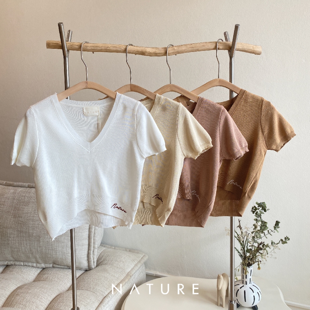 ลด 𝟲𝟬.-พิมพ์ NTBCTT nature.bkk - TPN6078 เสื้อนิตเวียวิว Via view knit
