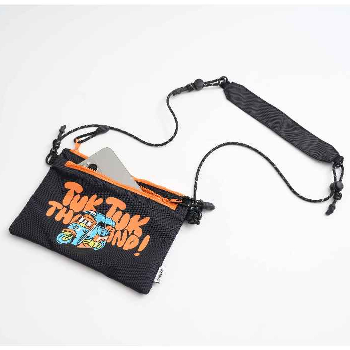 MAHANAKHON THAI ICONIC CROSSBODY BAG BLACK