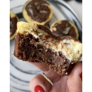 KETO บราวนี่ครีมชีส (ไร้แป้ง-ไร้น้ำตาล) ครีมชีสเน้นๆ คีโต คลีน เบาหวาน ลดน้ำหนัก ทานให้ตายก็ไม่อ้วน