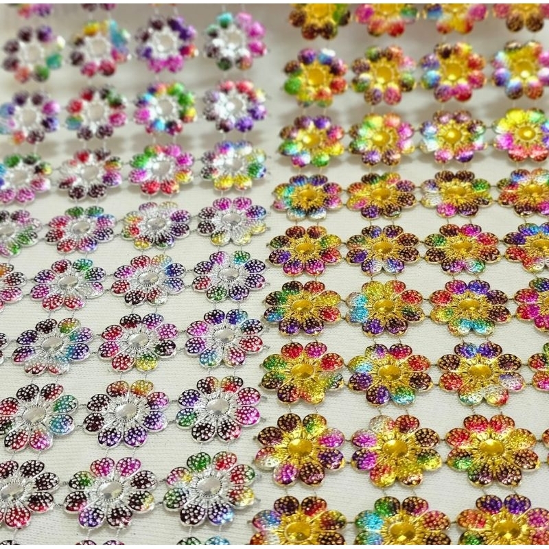 DS6 สังวาลย์รุ้ง ความยาว1หลา 124 ชิ้น สีรุ้งเงิน สีรุ้งทอง