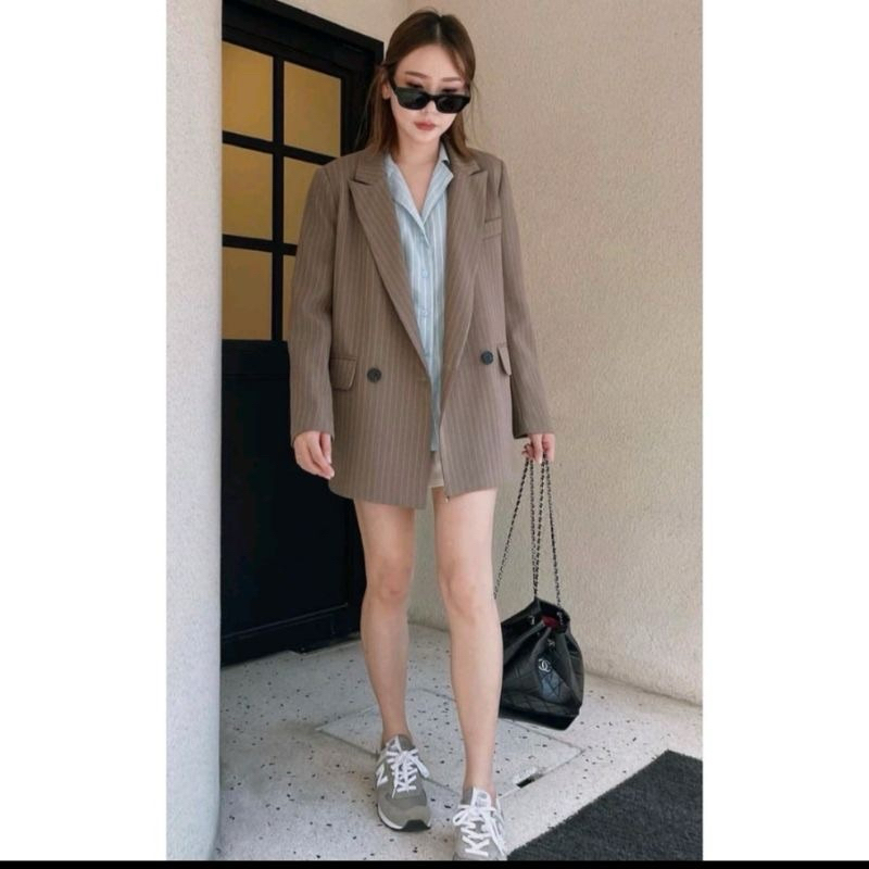 ❌sold❌ส่งต่อ blazer menar studio สี milk choc สภาพใหม่