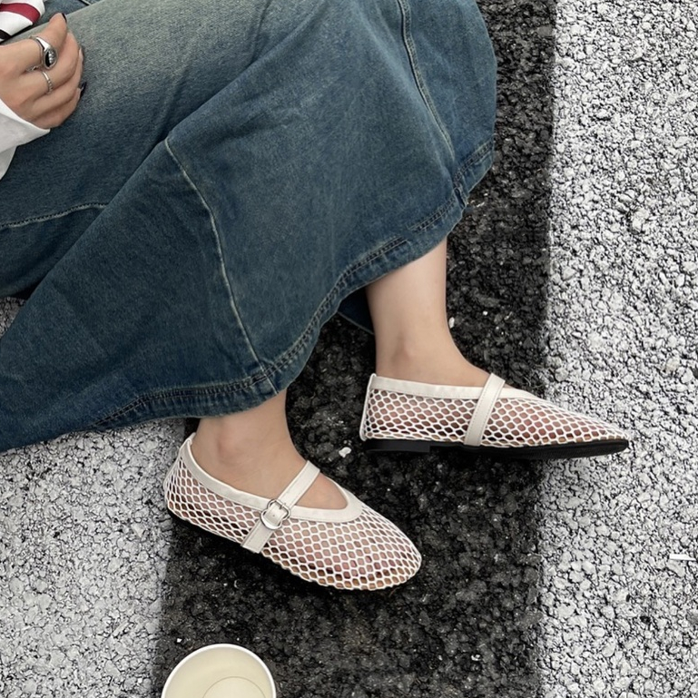 (พร้อมส่ง/Pre Order) รองเท้า รุ่น Flappy Shoes มี 3 สี | PENN STUDIO