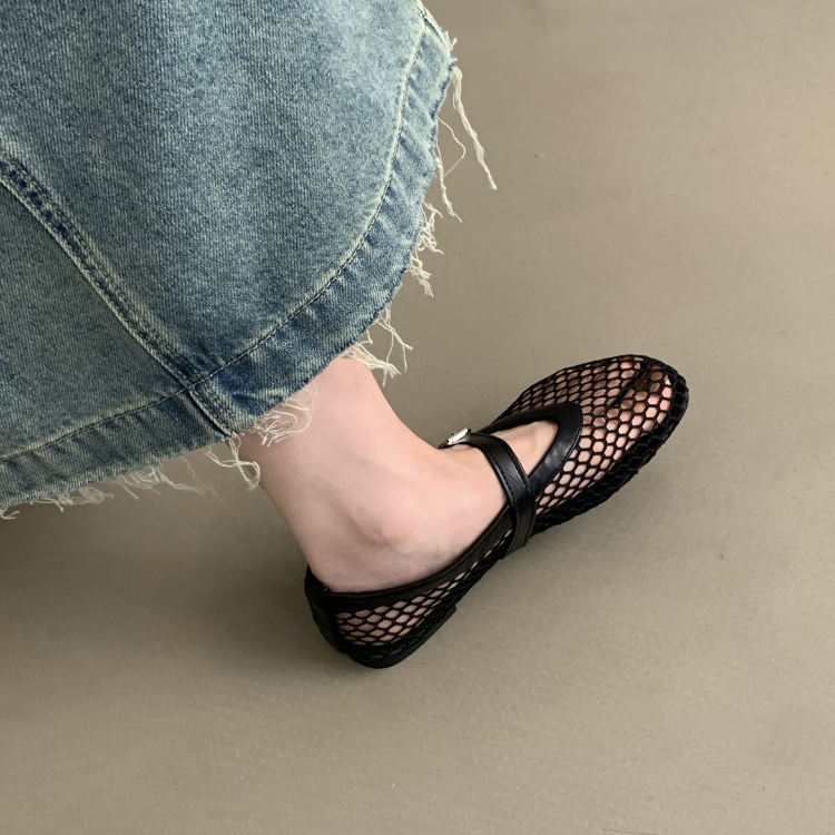 (พร้อมส่ง/Pre Order) รองเท้า รุ่น Flappy Shoes มี 3 สี | PENN STUDIO
