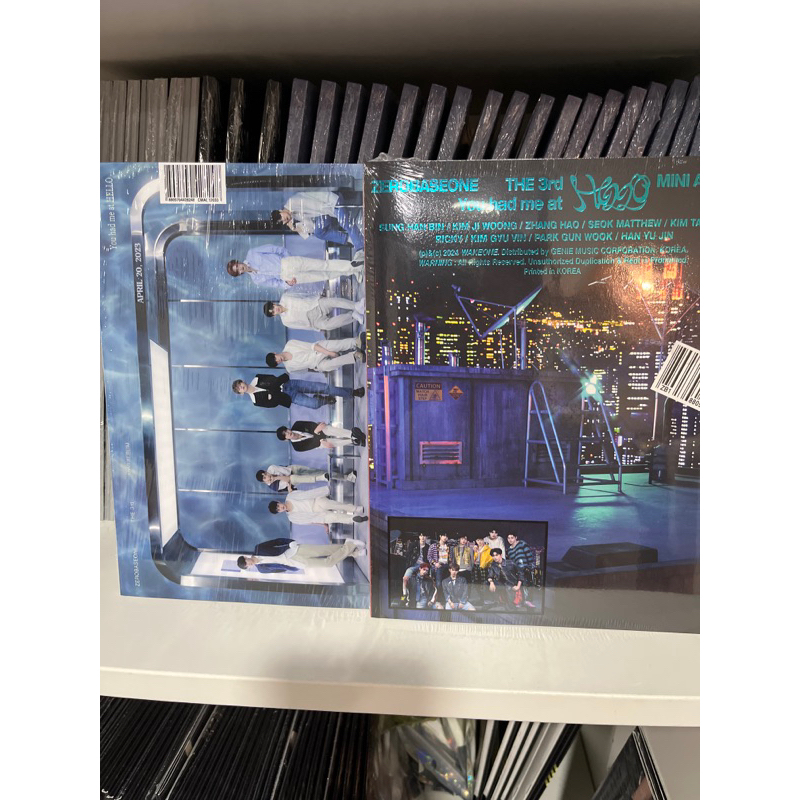 พร้อมส่ง อัลบั้ม ZEROBASEONE YOU HAD ME AT HELLO Photobook ver แบบไม่แกะ