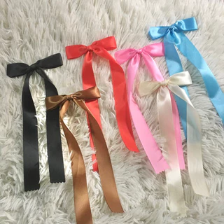🎀 ( >10 สี ) โบว์กิ๊บโบว์เส้นสำเร็จรูป (กว้าง 7-8 cm) หางยาว โบว์ติดผมเด็กนักเรียน *กิ๊บปากเป็ด*