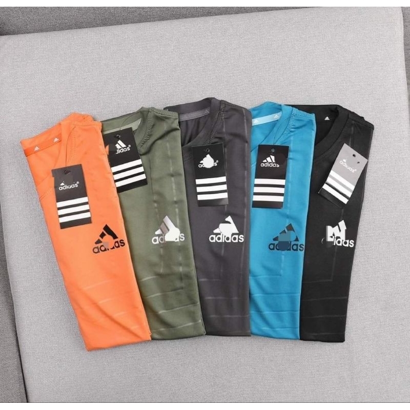 ลายมาใหม่ เสื้อกีฬาแขนสั้นลายน้ำ