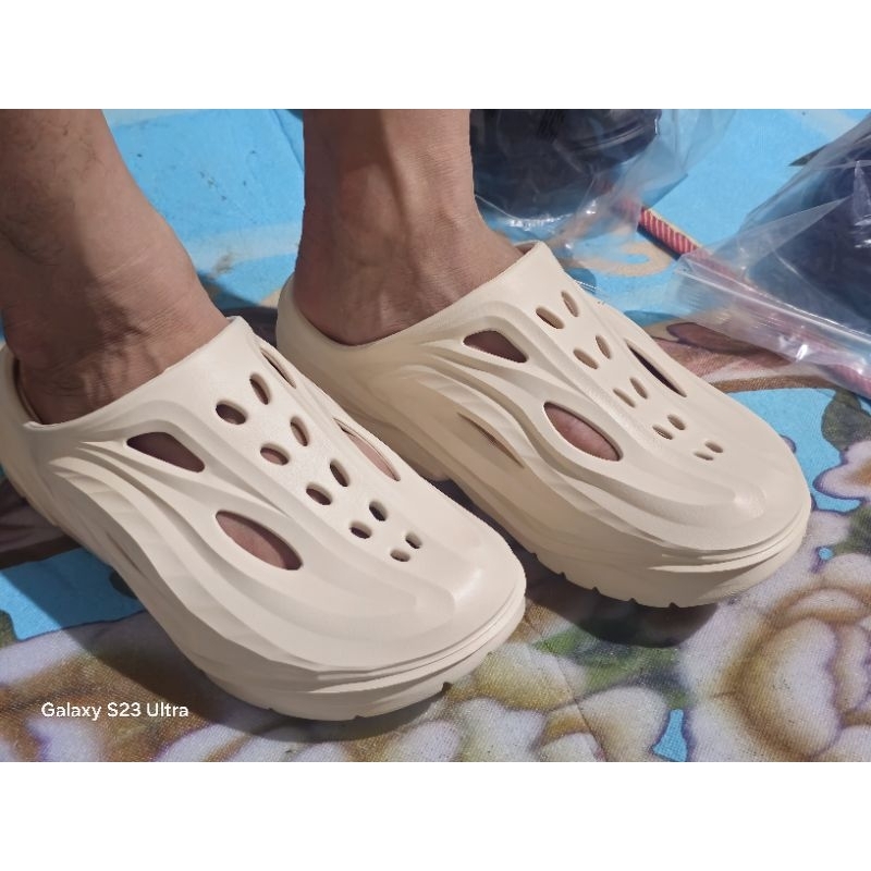 ONE รองเท้าแตะ Ora Recovery Mule slippers