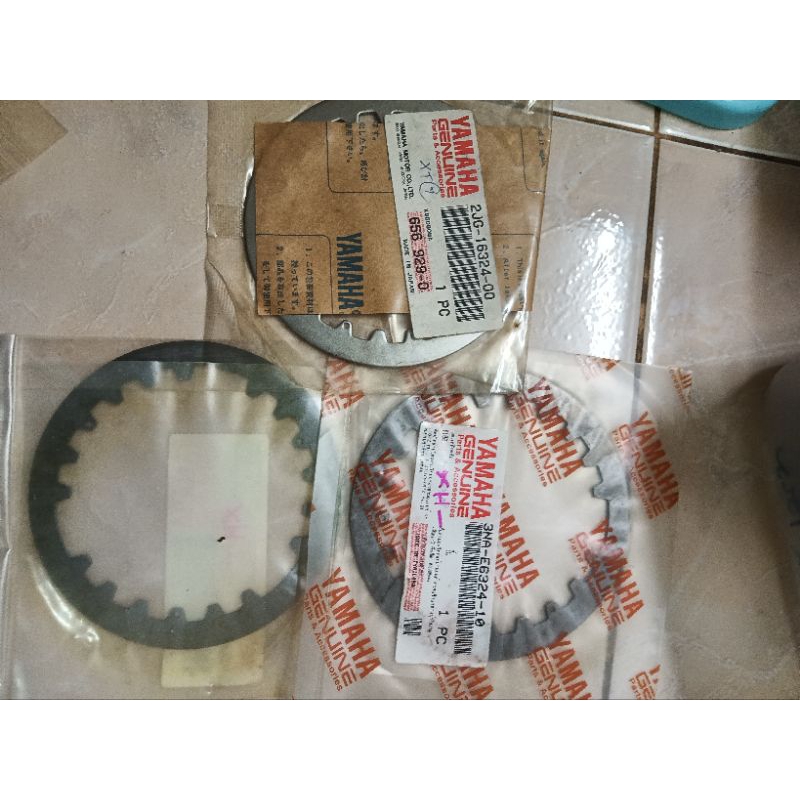 ราคาต่อ1 ชิ้น 3NA-E6324-10 และ 2JG-16324 แผ่นเหล็กคลัชY100,y111 แผ่นเหล็กครัช(ราคาต่อ1แผ่น)