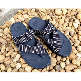 รองเท้าเเตะ fitflop สลิงรุ่นใหม่ สวย ใส่ได้ทั้ง หญิงและชายไซร้ 36----44