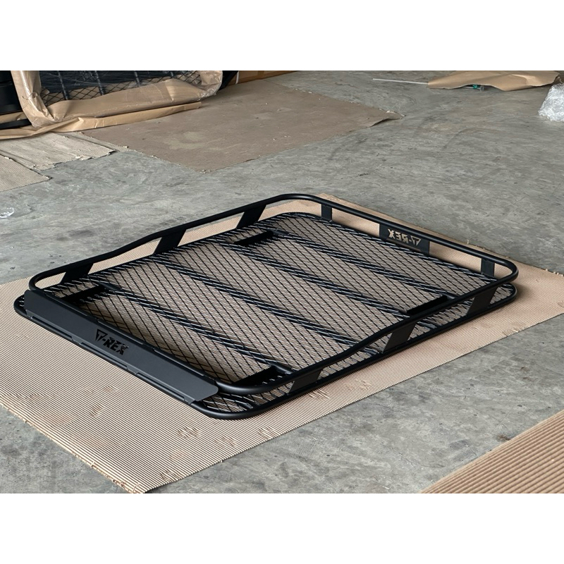 แร็คหลังคารุ่น S2 ขนาด 100x120 cm. สำหรับรถเก๋งที่มีคานขวางอยู่แล้ว