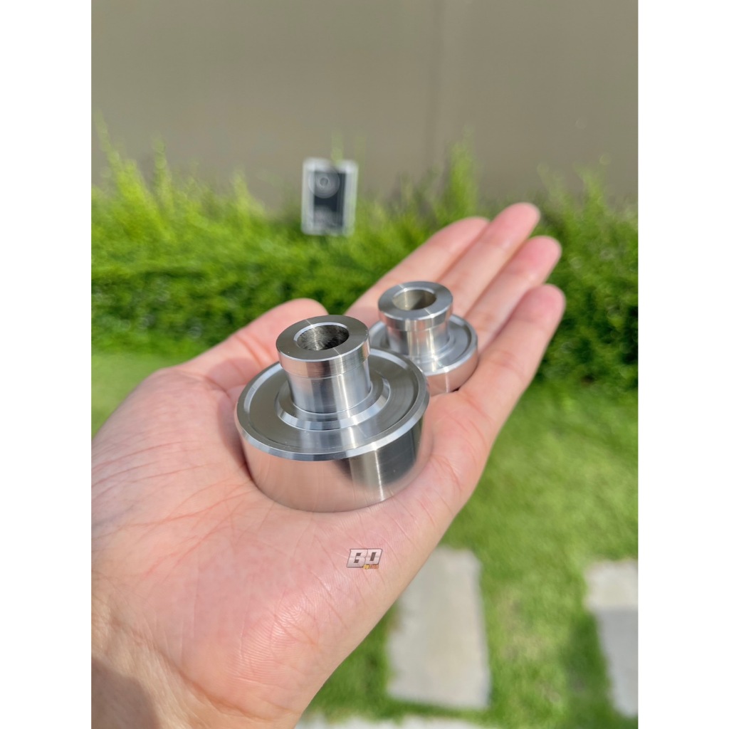 บูชล้อหน้าเวฟ บูทล้อหน้าสแตนเลส W110i ปี09-20 W125iวาฬ/Led ปี12-22 งานเฮงสกรูCnc