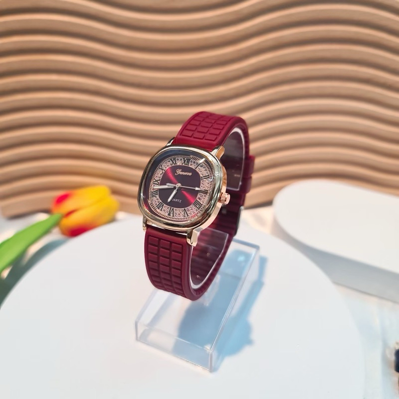 Geneva watch นาฬิกาข้อมือผู้หญิง สายซิลิโคนนิ่ม หน้าปัดโรมัน XV งานสวยมาก สไตล์ปาเต๊ะ Patek