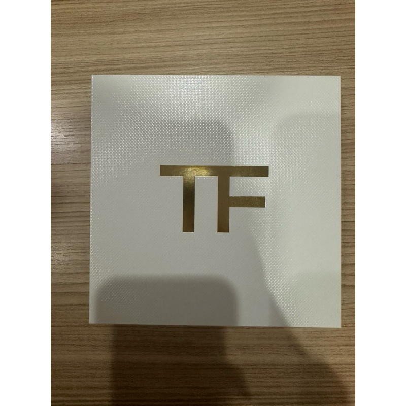 กล่องเปล่า TomFord แท้ ใหม่ ตั้งโชว์ร้านเก๋ๆ ได้