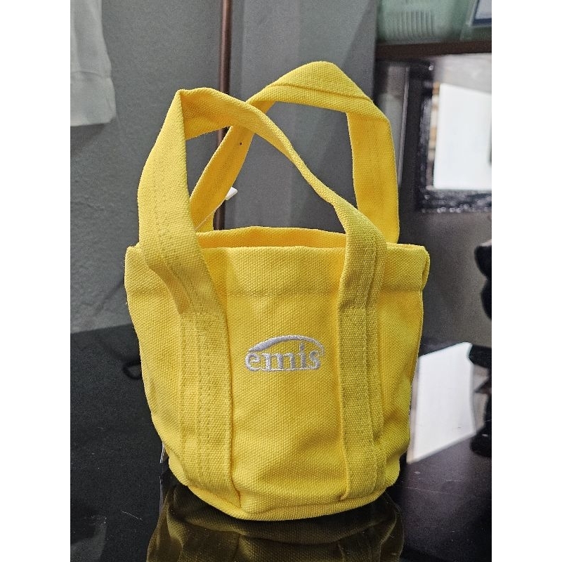 กระเป๋าหูหิ้วเล็ก ปักEmis