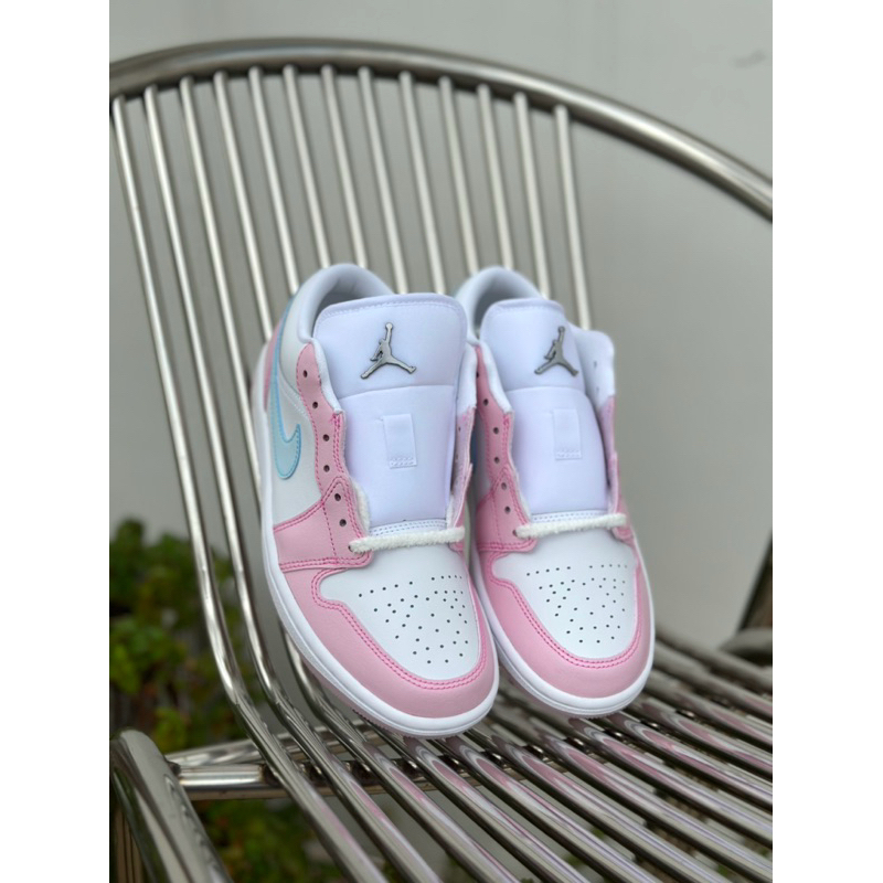 (พร้อมส่ง ของแท้100%) AIR JORDAN1 LOW SE “PAW PRINT”