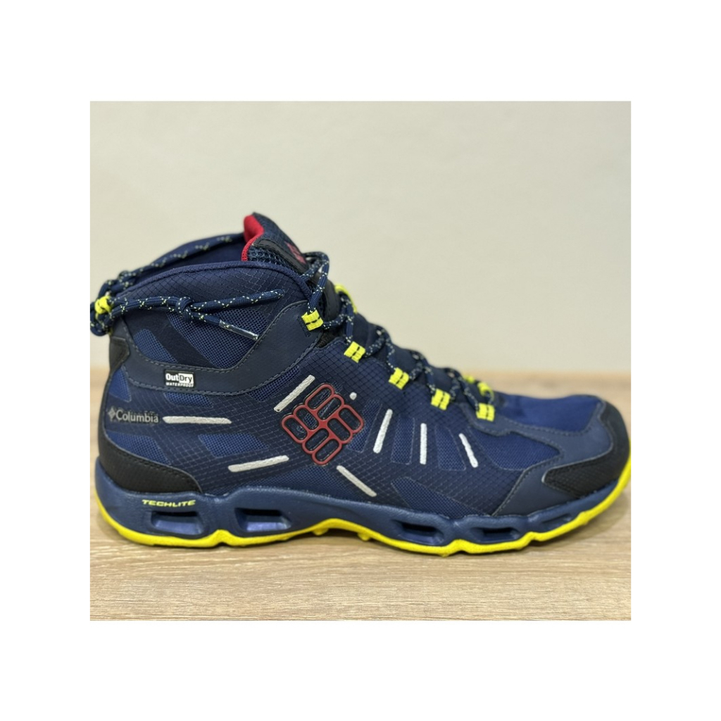 [ส่งฟรี] รองเท้า Columbia Ventfreak Mid Outdry Men 11 US รองเท้าเดินป่า กันน้ำ ของแท้ มือสอง