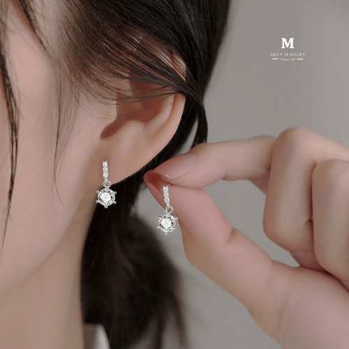 MEET💕ต่างหูเงิน A Diamond ตุ้มหูเพชร ต่างหูเก๋ๆ ต่างหูแฟชั่น ตุ้มหูเงิน ต่างหูเพชร ต่างหูผู้หญิง รูปที่ 6