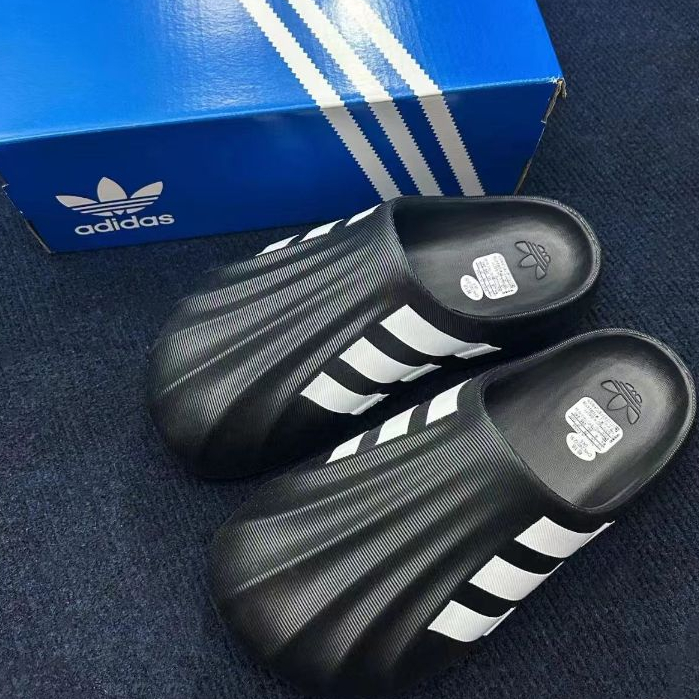 Adidas Adifom Mule ของแท้ 100% รองเท้าแตะ แบบลำลอง มาใหม่สุดฮิต ใส่ได้ทุกเพศ มีส่วนลดราคา