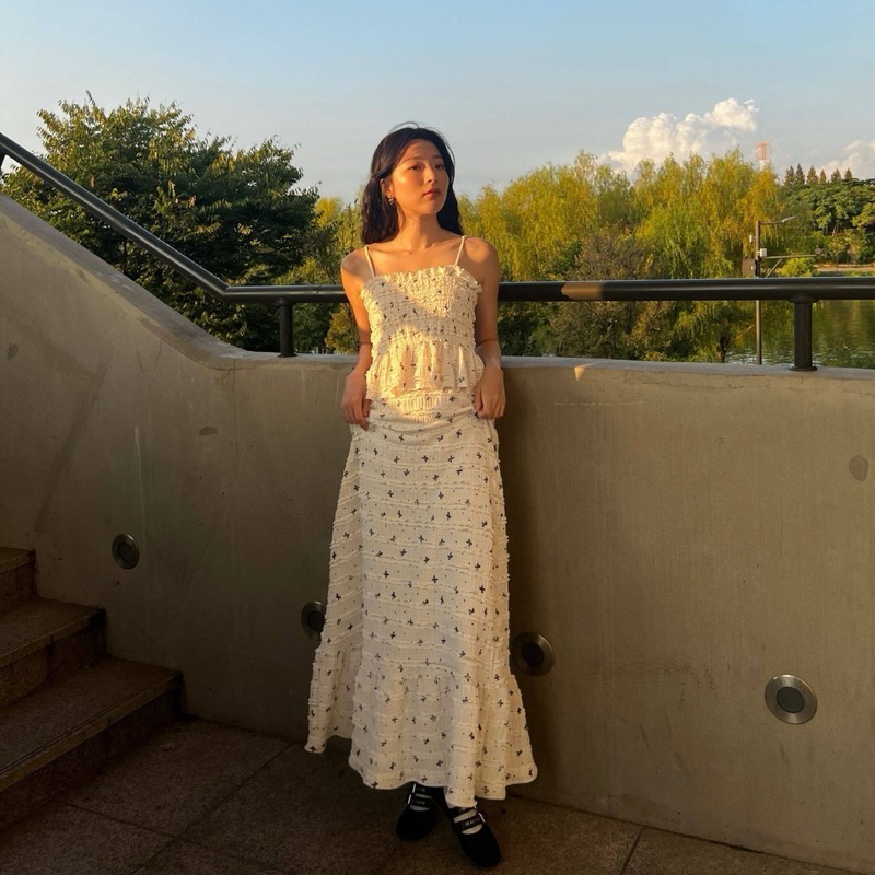 BNK Brand set ชุดเซ็ทกระโปรง+เสื้อ เดรสสีขาว ÉTOILE BNK