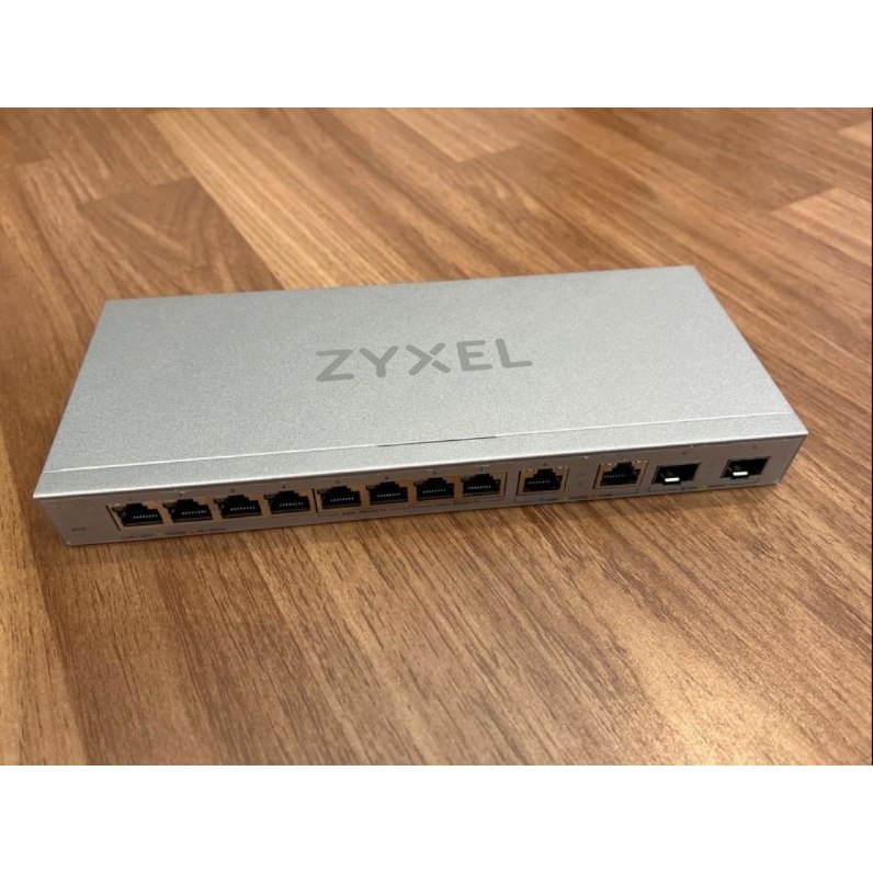 สวิตช์ ZYXEL Switch XGS1010-12 สภาพ 99.9%