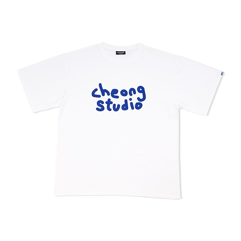 Cheong Oversize T-Shirt White Original Logo1