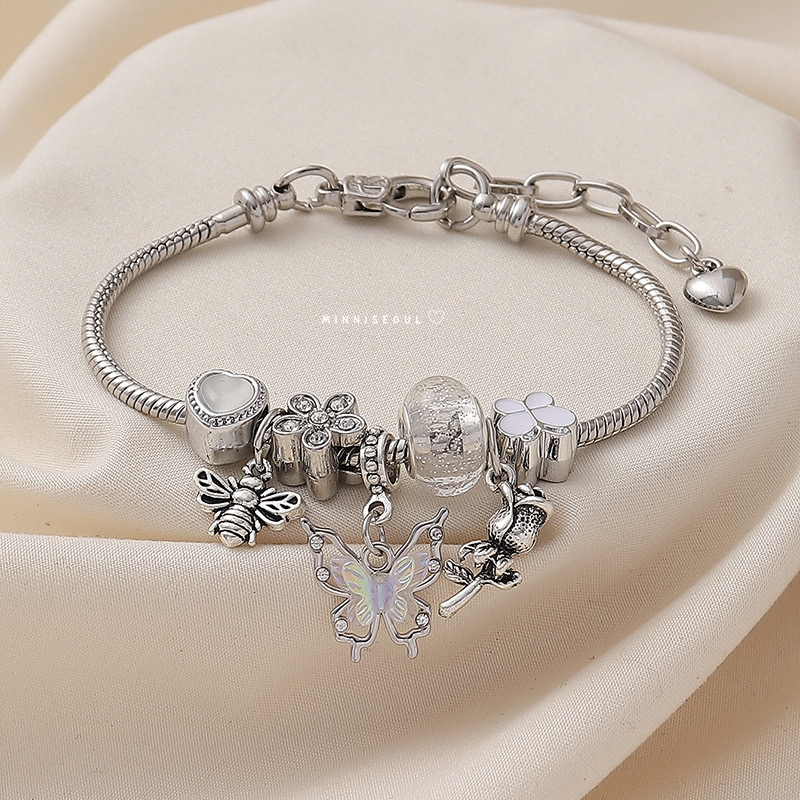 A80 สร้อยข้อมือ BEAUTIFUL Butterfly silver ไม่ลอก ไม่ดำ สายปรับได้ จัดส่งทุกวัน ราคา ถูกที่สุด ดีลบีเคเค แกลเลอรีภาพที่ 2