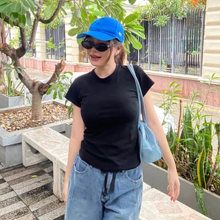 เสื้อยืดรัดรูป คอกลมแขนสั้น ผ้ายืดยูนิ 🍒 สาวอวบใส่ได้ เก็บทรงหุ่นดีมาก พรางหุ่น เสื้อเบบี้ที เบสิคลุค กิมจิ