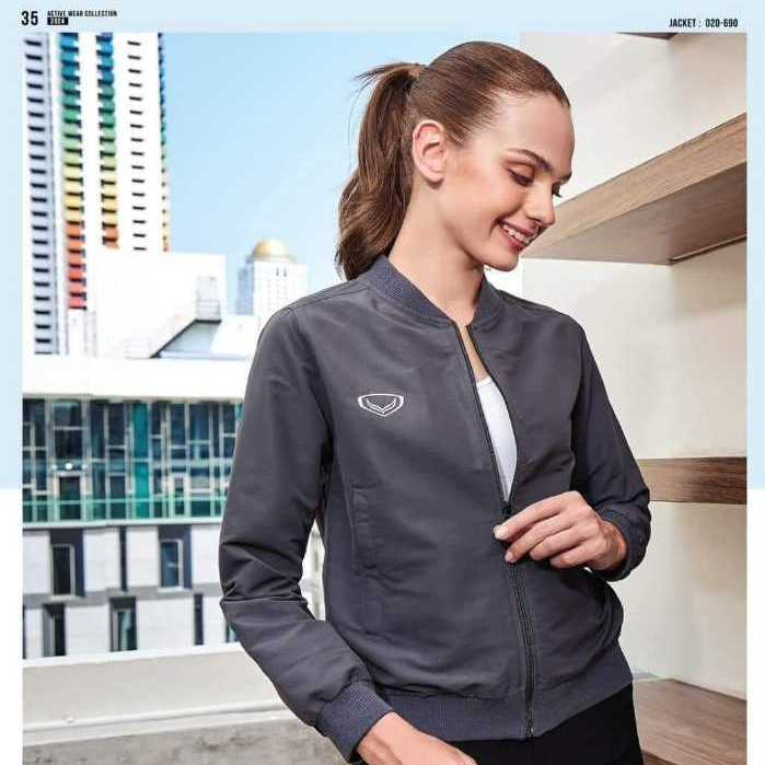 GRAND SPORT เสื้อแจ็คเก็ตคอทอ รหัส : 020690