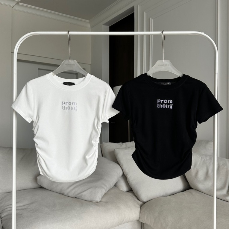 เสื้อยืดย่นข้างปักเพชรPROMTHONG