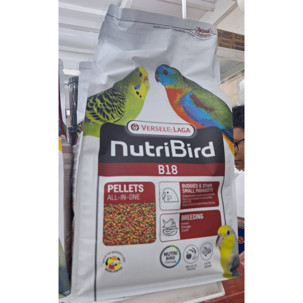 NutriBird B18 3 Kg อาหารสำเร็จรูปอัดเม็ด ใช้ช่วงนกเข้าคู่