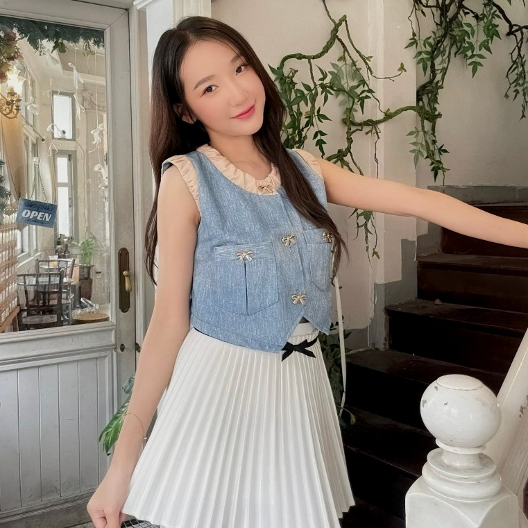 AlmiraTopเสื้อกั๊กผ้ายีนส์แขนกุด