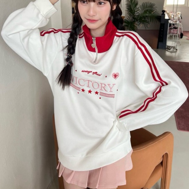 Cintage Athletic girls collection sweater สีแดง