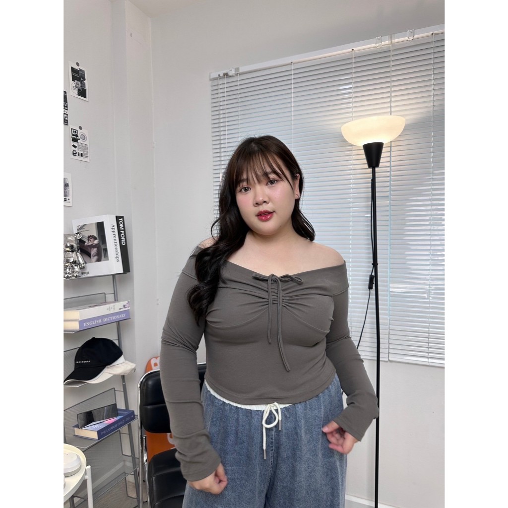 CurveG Vera Top เสื้อปาดไหล่