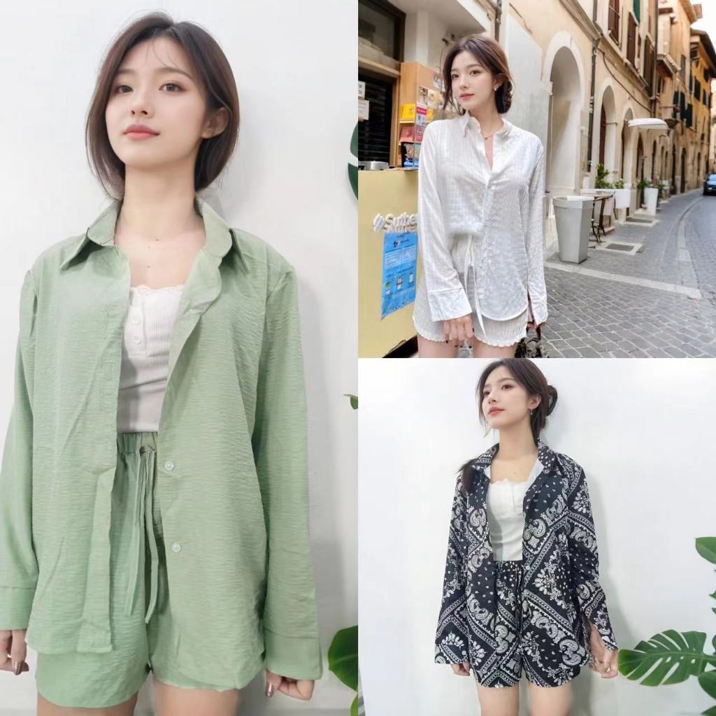 พิเศษ! พร้อมส่ง เสื้อเชิ้ตคอปกแขนยาว+กางเกงขาสั้นเอวสม็อค ดีไซน์กระดุมหน้า ผ้านุ่มใส่สบาย มีหลายสีให้เลือก