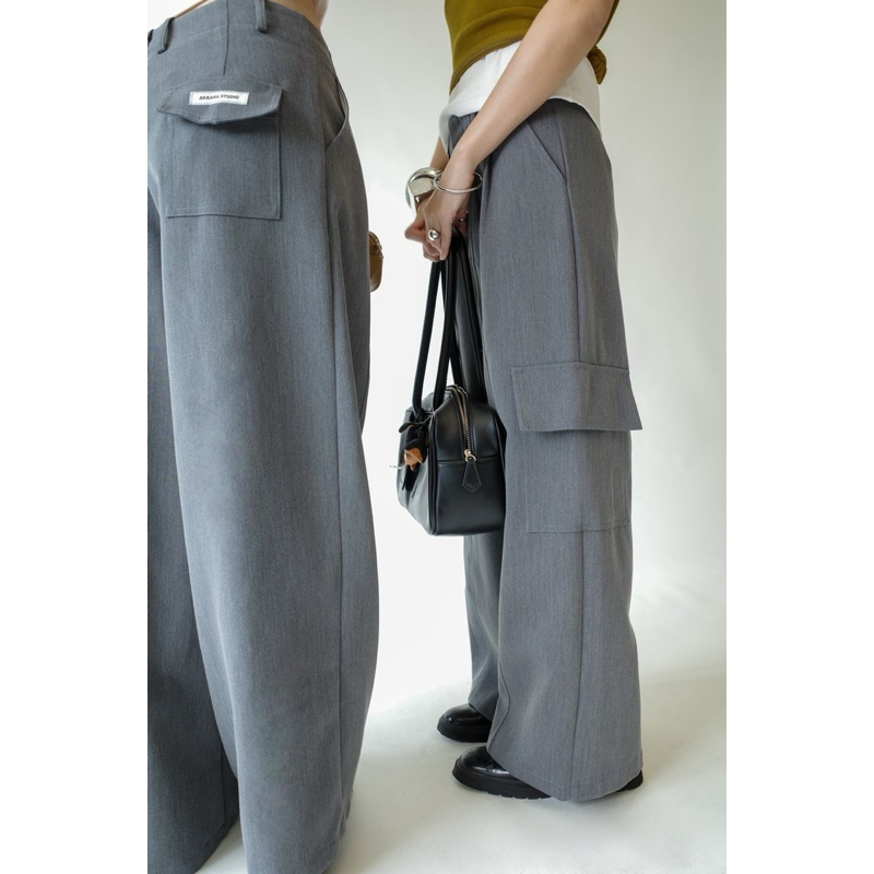 ซื้อ Akkara Studio - DION CARGO PANTS กางเกงขายาวcargo ทรงกระบอก ผ้าเทเลอร์